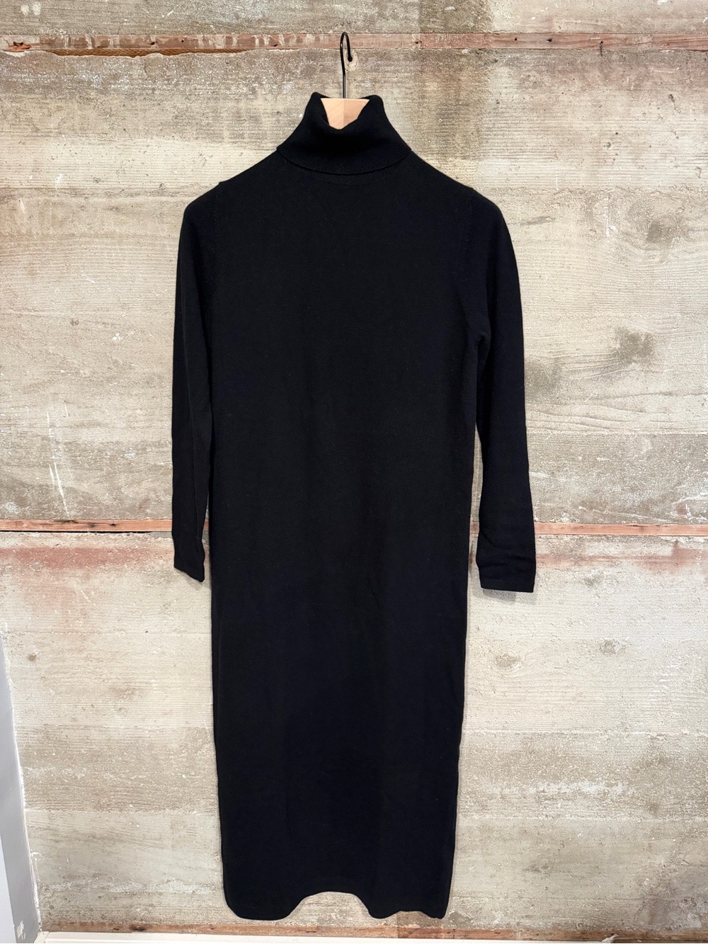 Allude Black Turtleneck Long-Sleeve Knit Dress